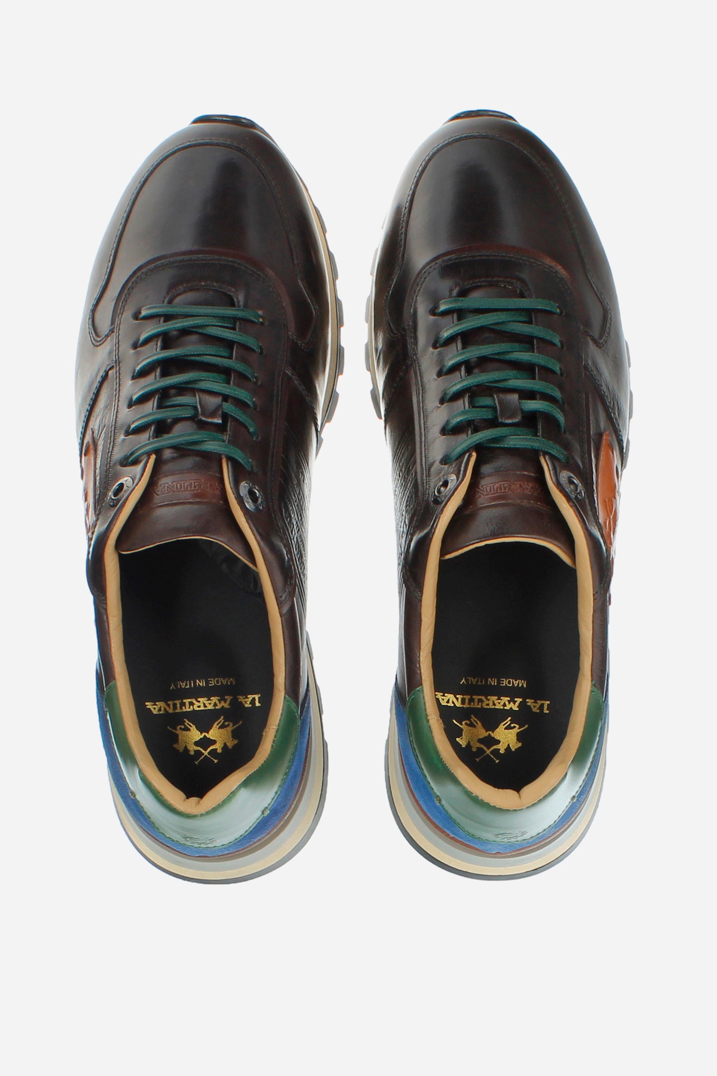 Leather sneaker