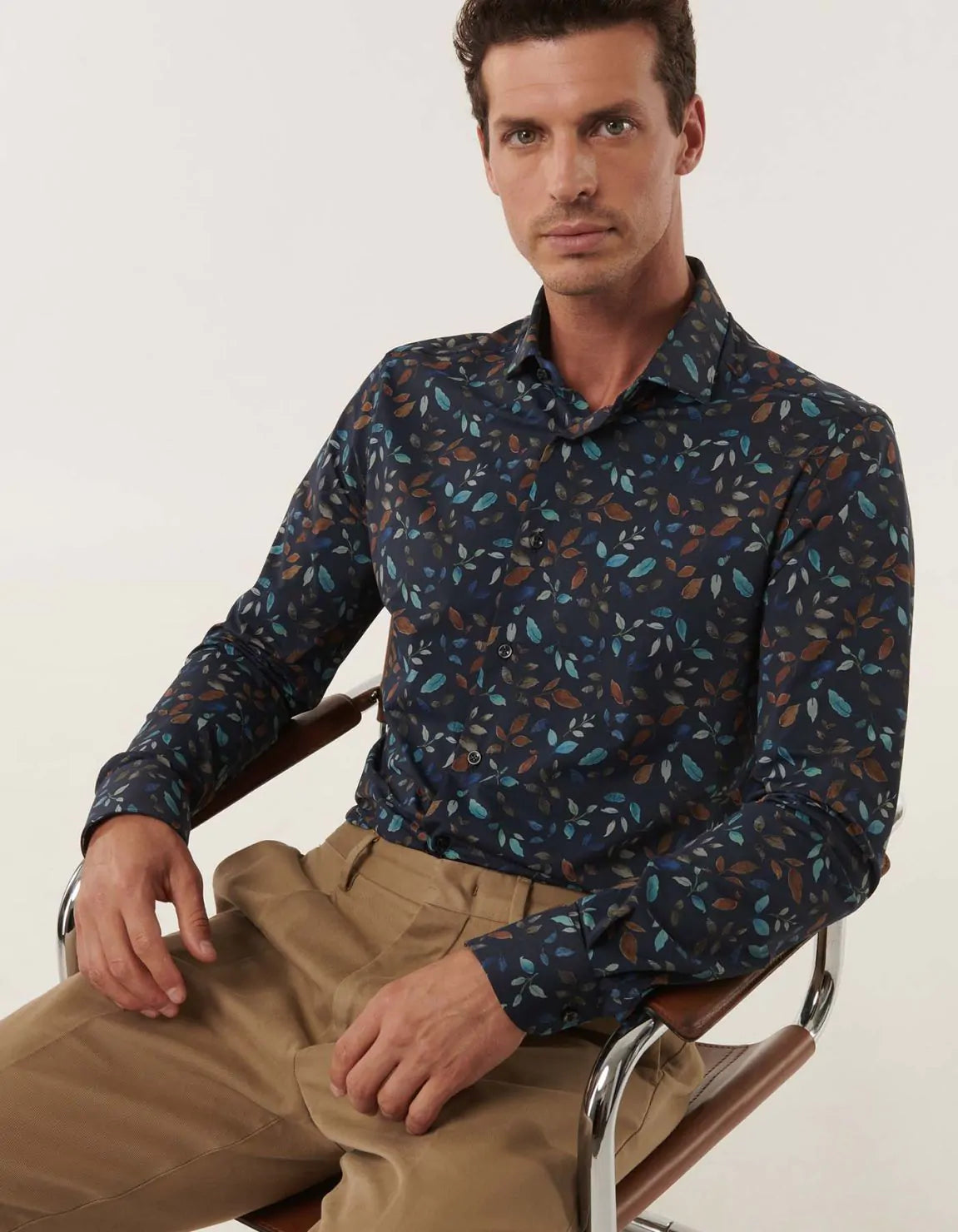 Active Shirt Navy Leaf Print