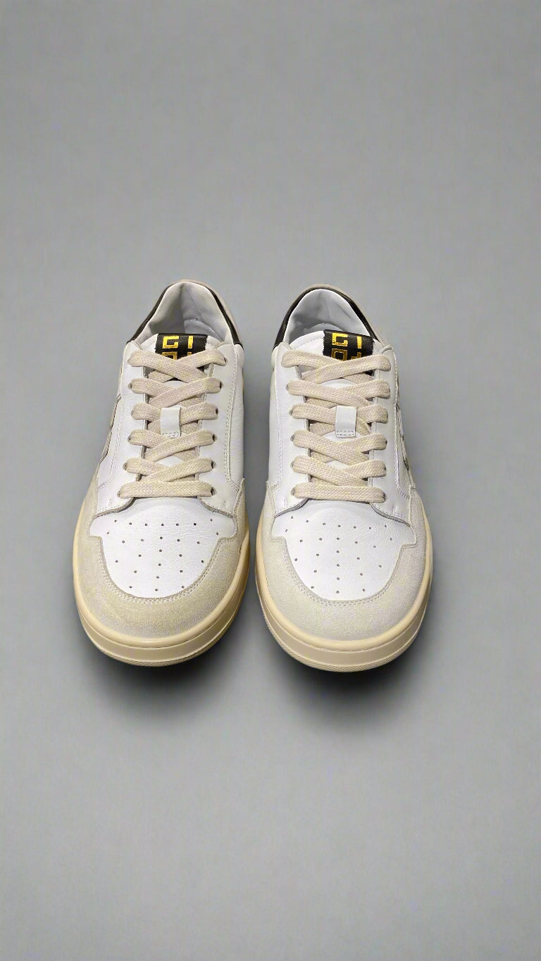 Court Sneaker