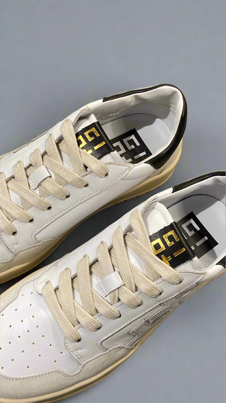 Court Sneaker