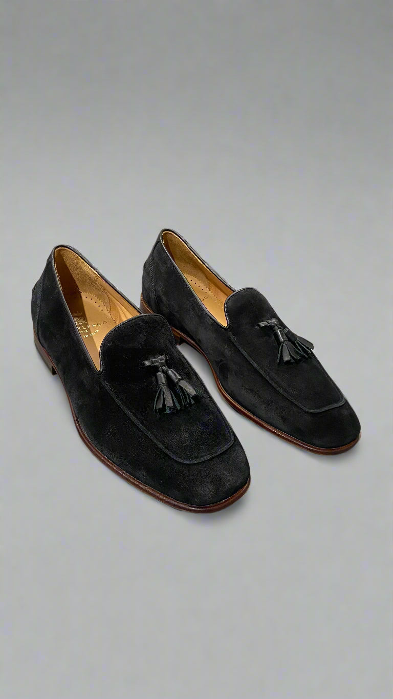 Tassel loafer