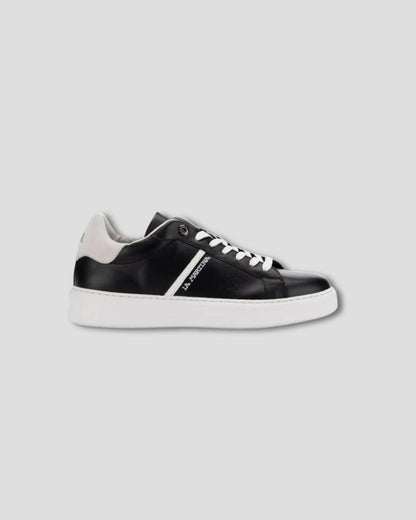 Black leather sneaker