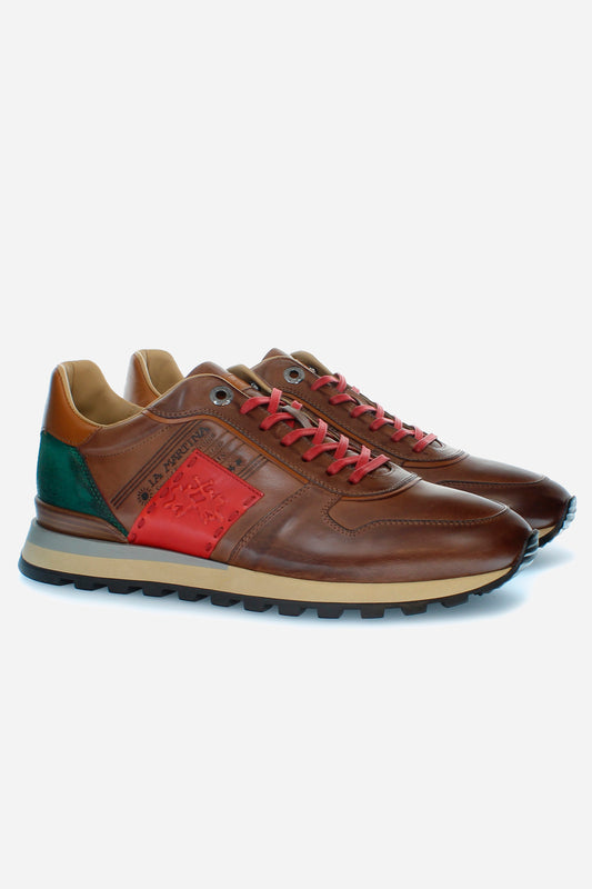 Leather sneaker