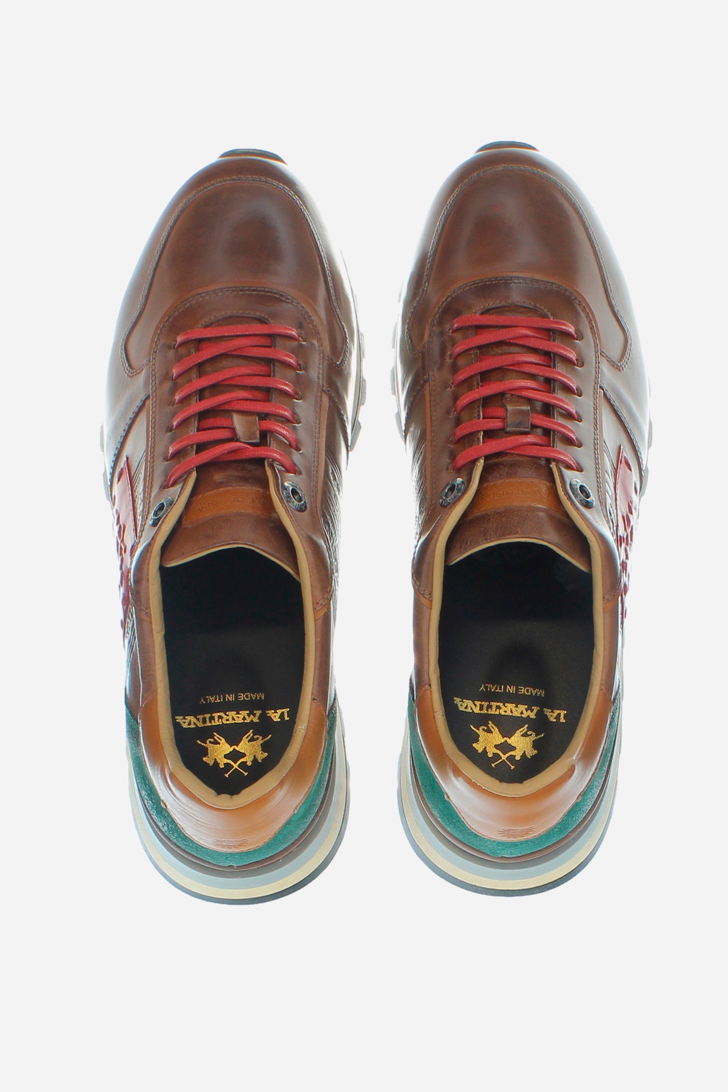 Leather sneaker