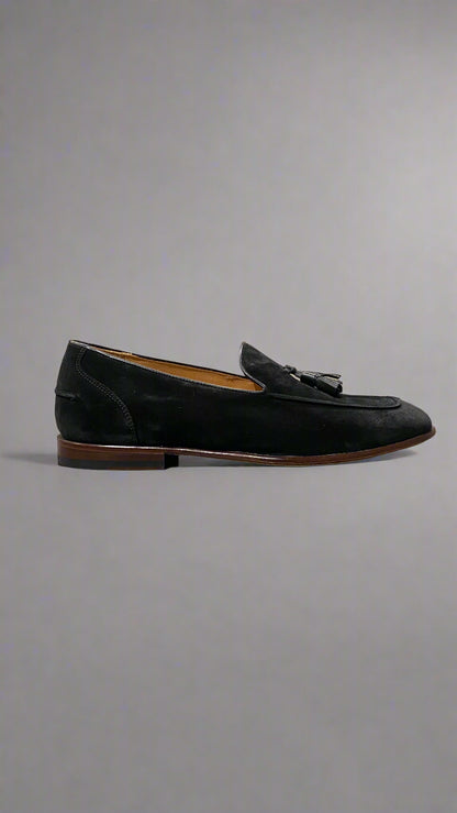 Tassel loafer