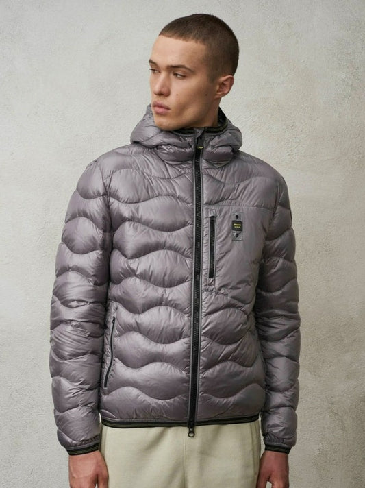 Wavy Quilted Hooded Jacket