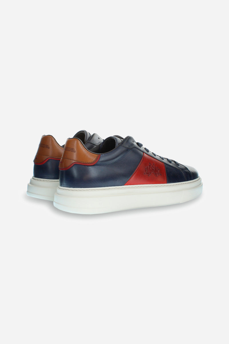 Navy leather sneaker